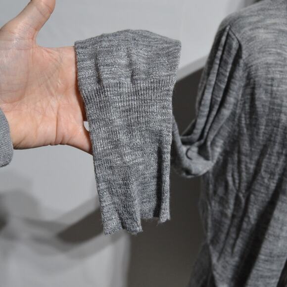 Merona Woman's Gray Open Front Cardigan Size Large - Picture 5 of 11